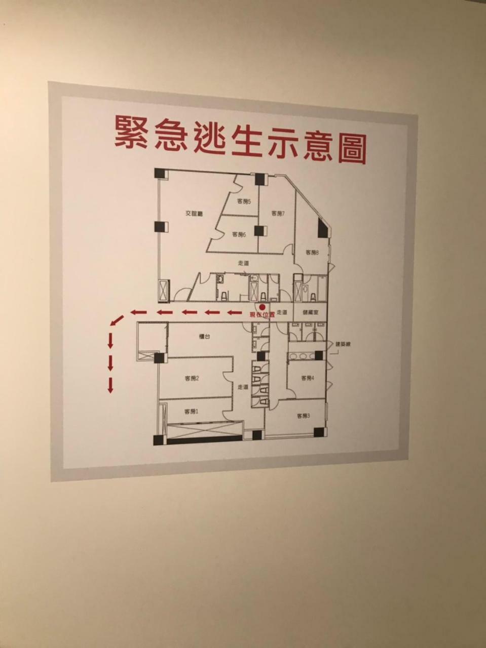 Light Inn Keelung Bagian luar foto